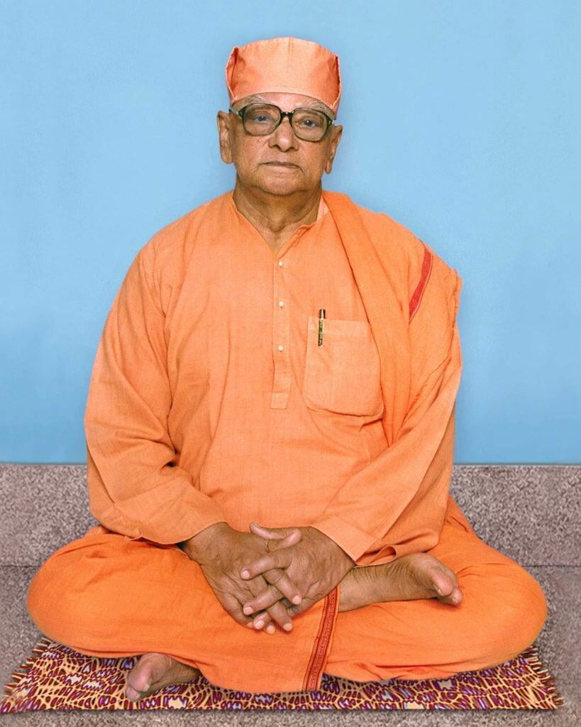Reminiscences of Most Revered Swami Atmasthanandaji Maharaj (Audio)