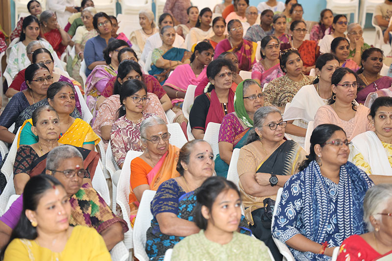 Special Retreat Programme – “Evolve Not Revolve” (Photos)