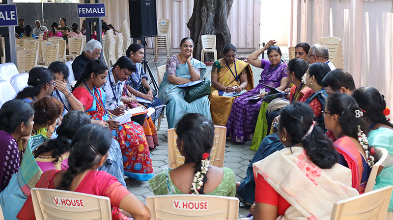 Vivekananda Navaratri 2025 - Day 7 (Photos)