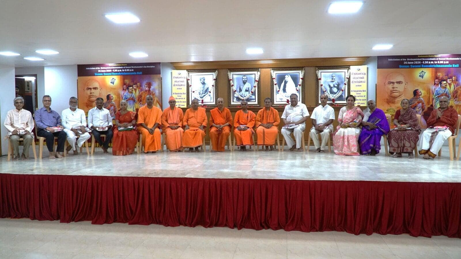 Felicitation of Distinguished Descendants of Swami Vivekananda's Lay Disciples