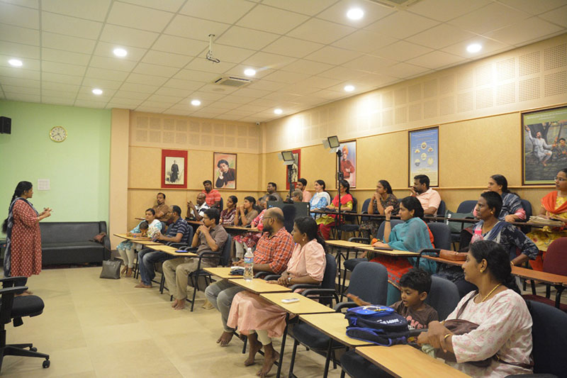 “Art of Parenting” workshop (Photos)